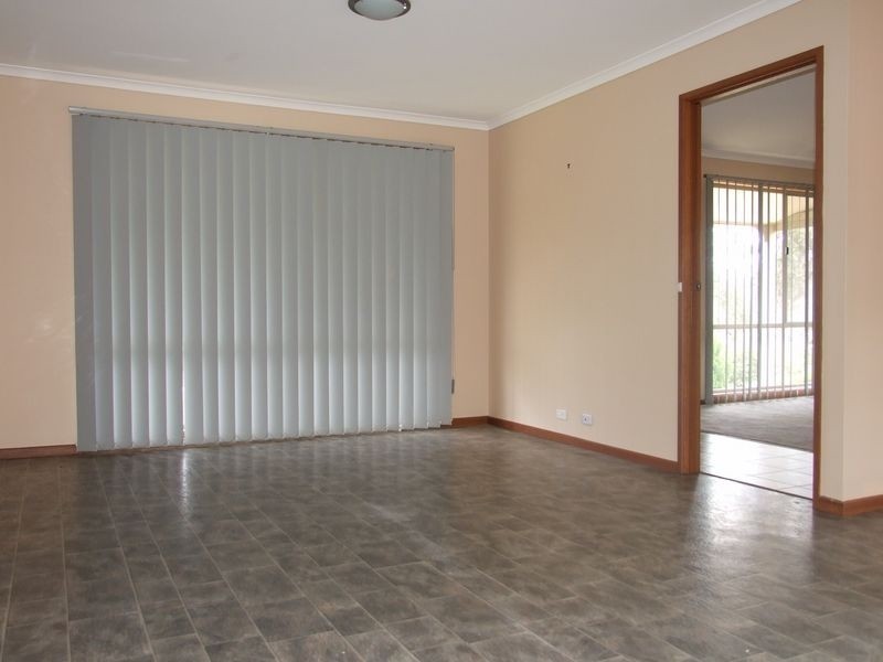 2 Nathan Court, Pakenham VIC 3810