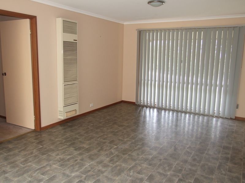 2 Nathan Court, Pakenham VIC 3810