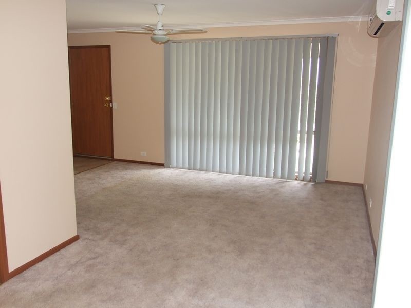 2 Nathan Court, Pakenham VIC 3810