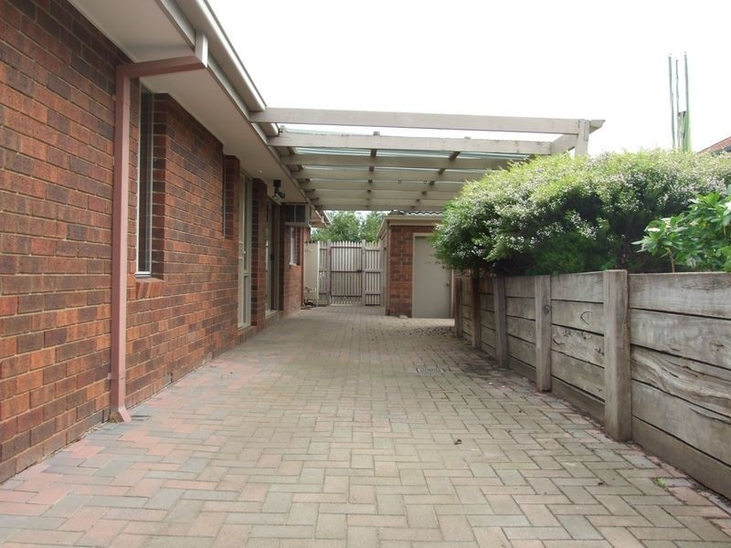 2 Nathan Court, Pakenham VIC 3810