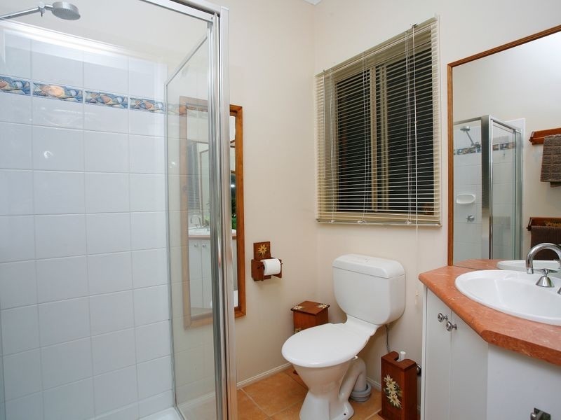 17 Honeysuckle Close, Pakenham VIC 3810