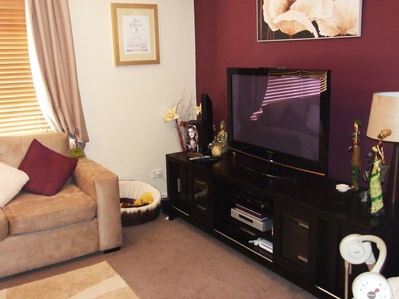 2 Luca Place, Pakenham VIC 3810