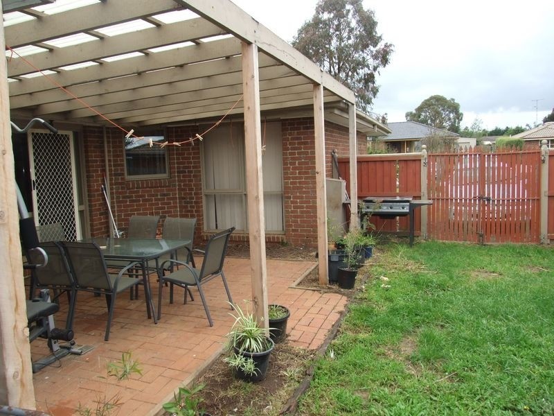 11 Nabilla Court, Pakenham VIC 3810