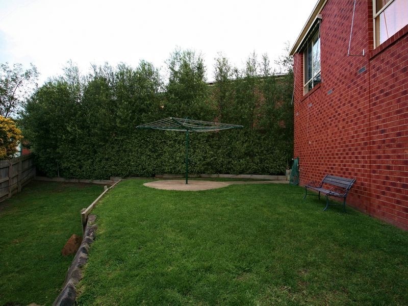 5 Fleming Terrace, Pakenham VIC 3810