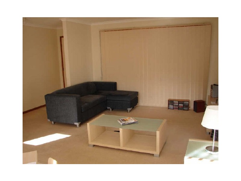 21 Pommel Street, Pakenham VIC 3810