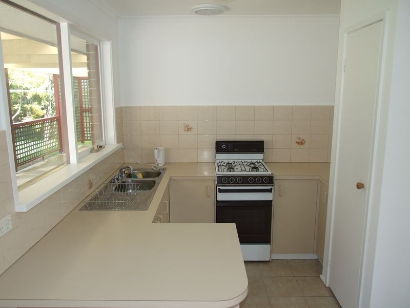 2 Osborn Grove, Pakenham VIC 3810