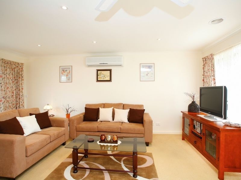 1/31 James Street, Pakenham VIC 3810