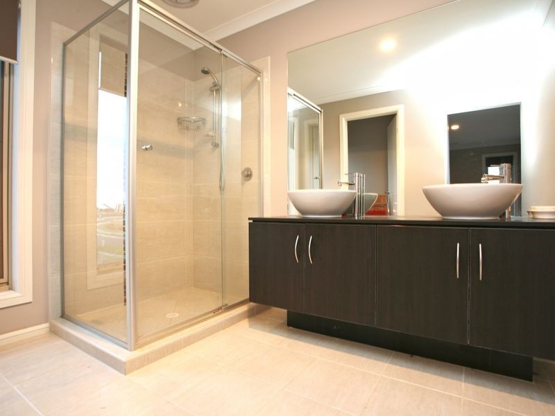 54 Everly Circuit, Pakenham VIC 3810