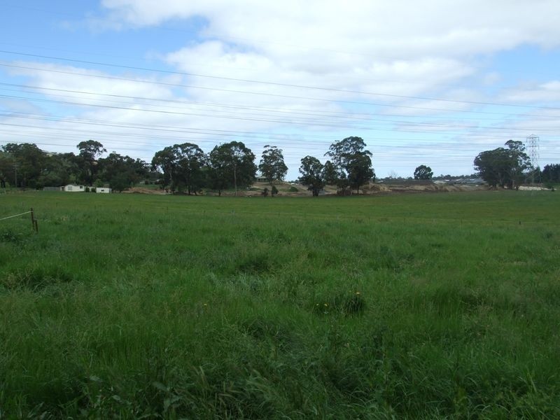 205 Pakenham Road, Pakenham VIC 3810