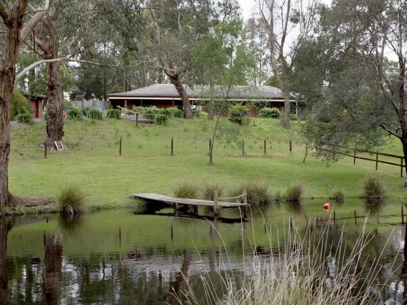 835 Gembrook Road, Pakenham Upper VIC 3810