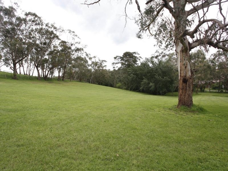 835 Gembrook Road, Pakenham Upper VIC 3810