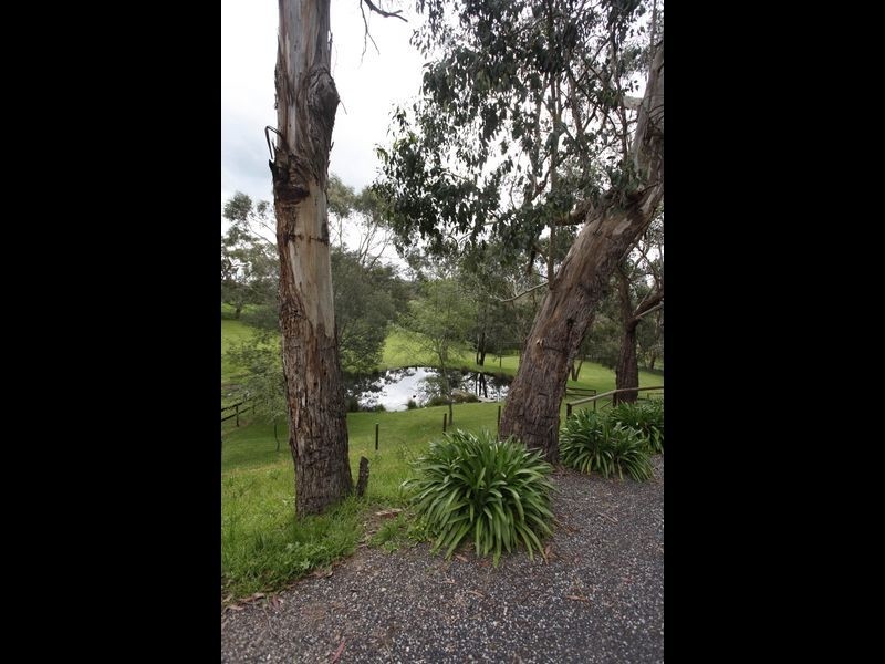 835 Gembrook Road, Pakenham Upper VIC 3810