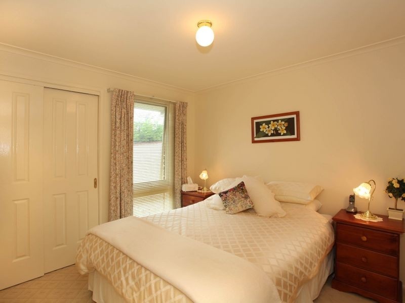 11 Dundee Court, Pakenham VIC 3810