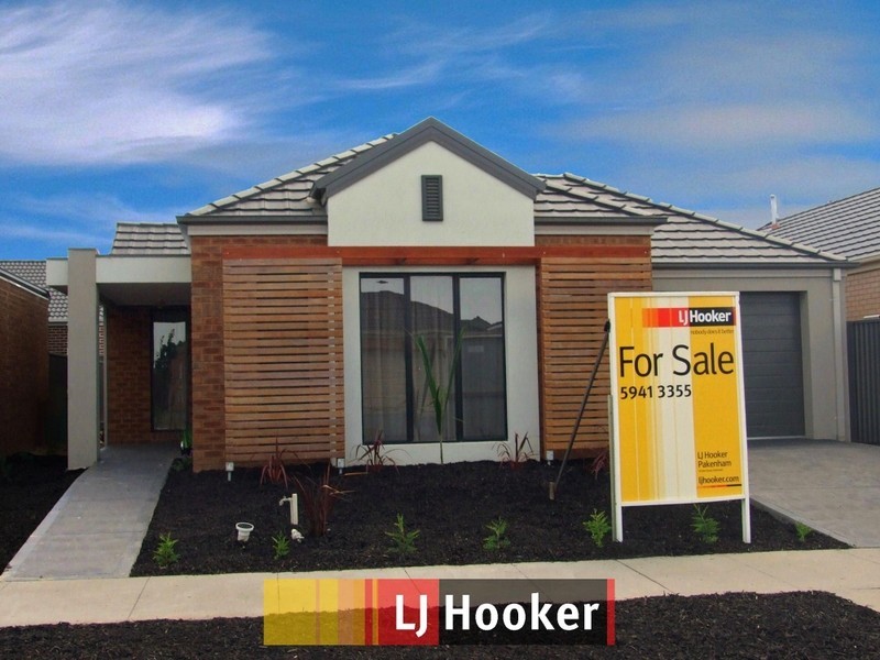 12 Sarton Link, Pakenham VIC 3810