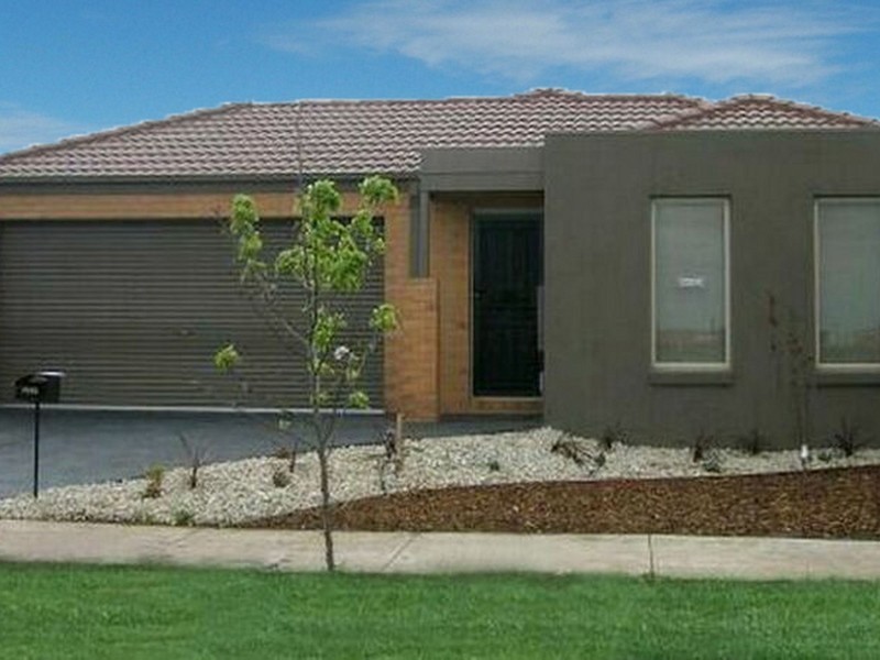 964 Elfin Way, Pakenham VIC 3810