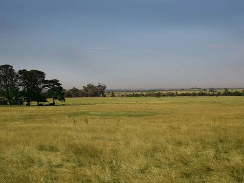 55 Mount Ararat Road, Pakenham VIC 3810