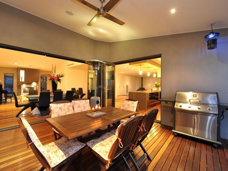 45 Bayard Drive, Pakenham Upper VIC 3810