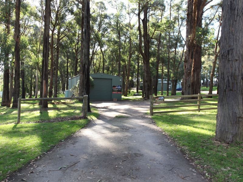 45 Bayard Drive, Pakenham Upper VIC 3810