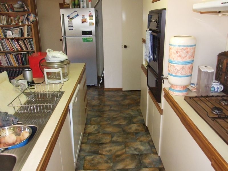 2 Dobson Court, Pakenham VIC 3810