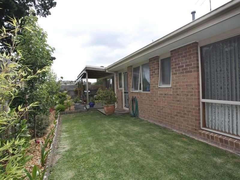3/164-166 Princes Highway, Pakenham VIC 3810