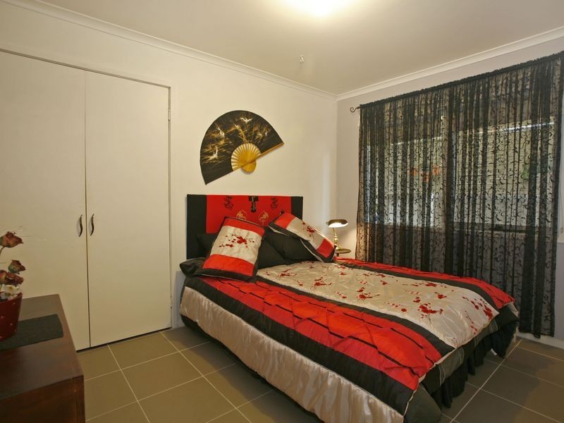 10 Paramount Way, Pakenham VIC 3810