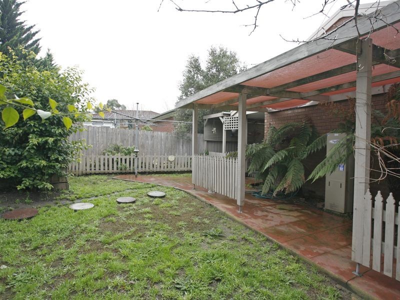 10 Paramount Way, Pakenham VIC 3810