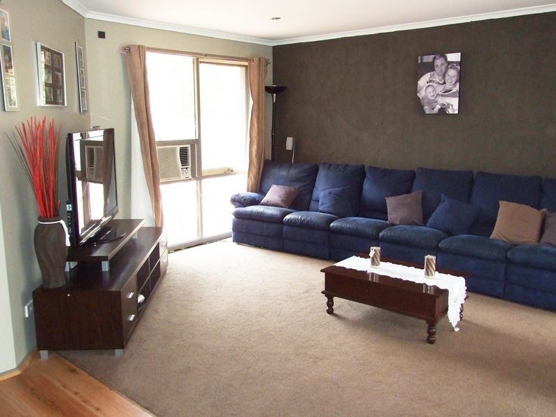 9 Pommel Street, Pakenham VIC 3810