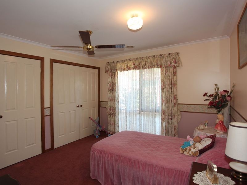 26 Irving Road, Pakenham VIC 3810