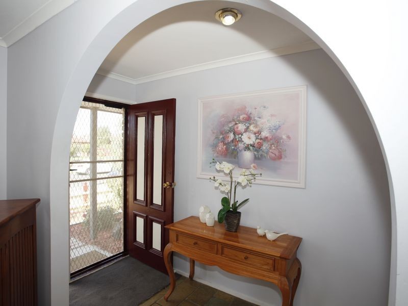 15 Barrington Drive, Pakenham VIC 3810