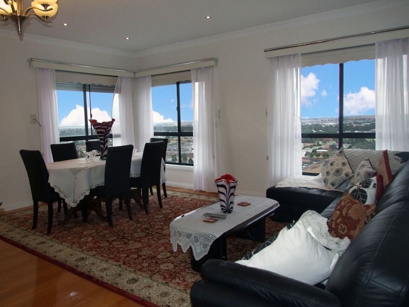 24 Highland Drive, Pakenham VIC 3810