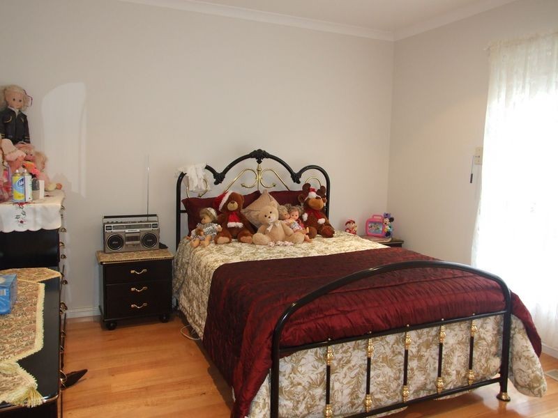 24 Highland Drive, Pakenham VIC 3810