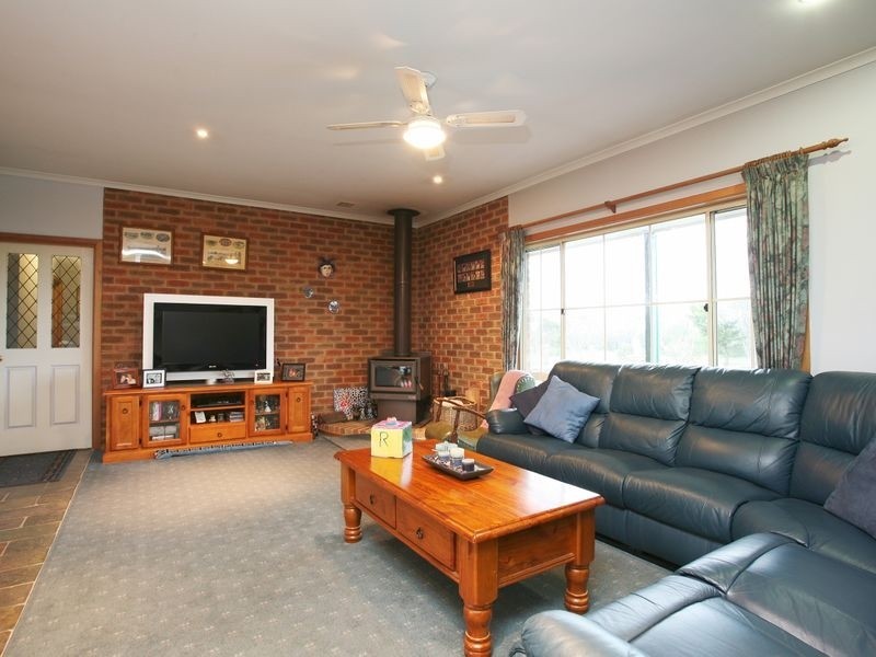 225 Boundary Drain Road, Koo Wee Rup VIC 3981