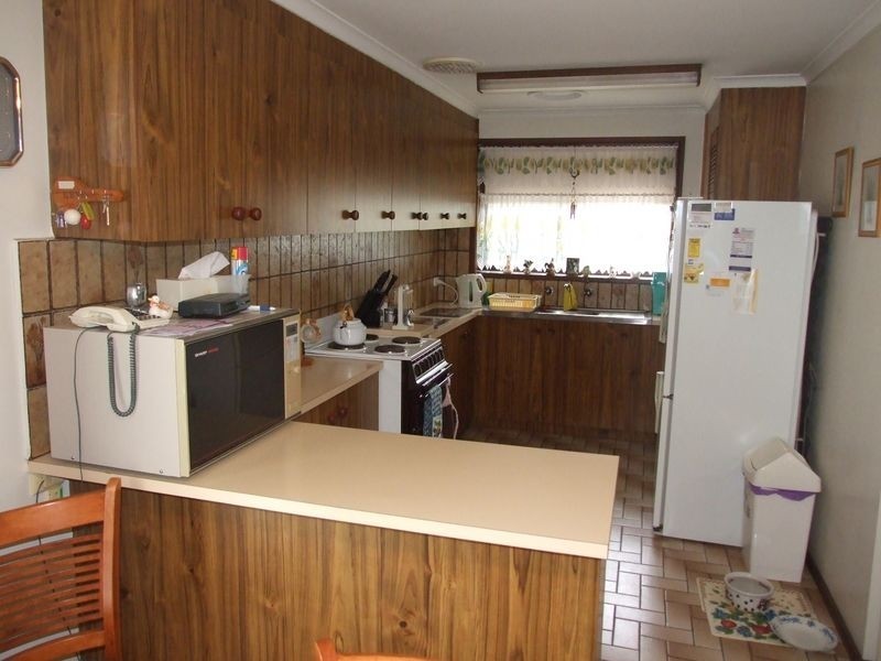 8/10 Wadsley Avenue, Pakenham VIC 3810