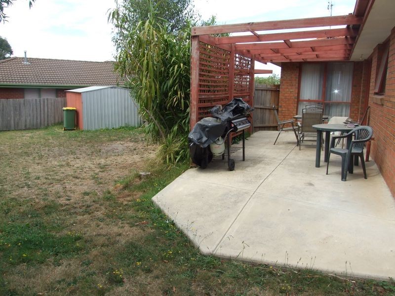 4 Timmothy Close, Pakenham VIC 3810