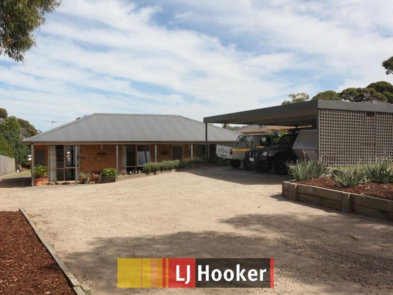 13 Jefferson Road, Garfield VIC 3814