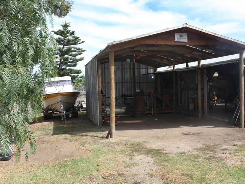 13 Jefferson Road, Garfield VIC 3814