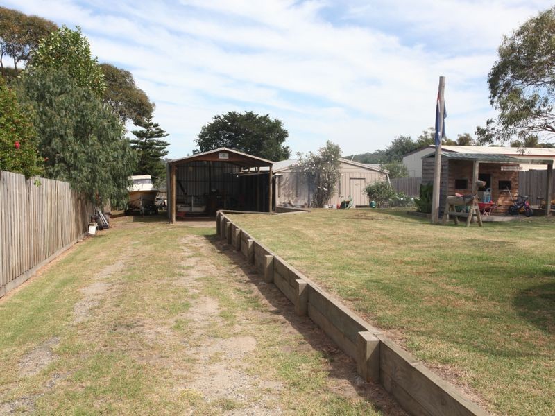 13 Jefferson Road, Garfield VIC 3814