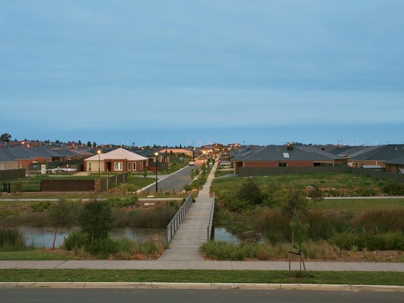 54 Everly Circuit, Pakenham VIC 3810