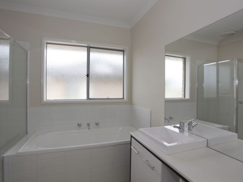 5 Portland Road, Pakenham VIC 3810