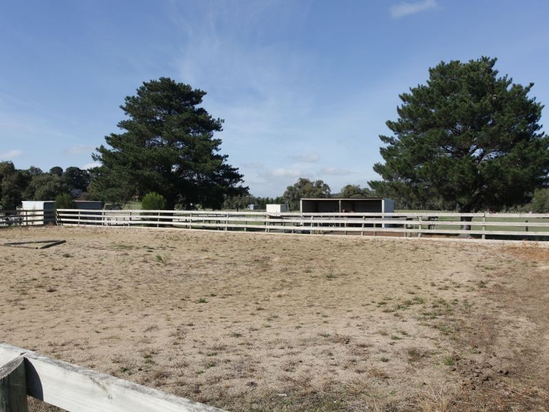 70 Wheeler Road, Maryknoll VIC 3812