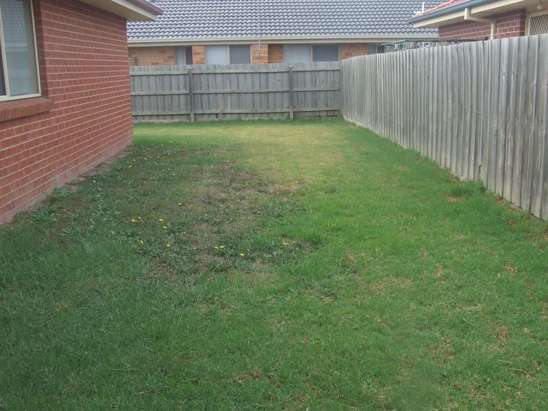 12 Grice Quadrant, Pakenham VIC 3810
