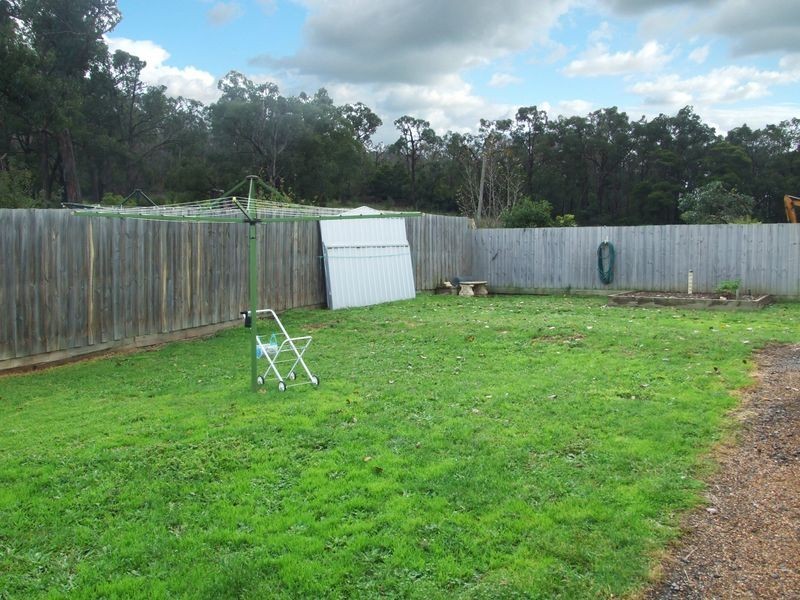 4 Donday Court, Pakenham VIC 3810