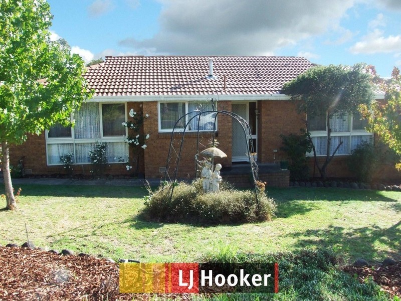 15 Thwaites Road, Pakenham VIC 3810