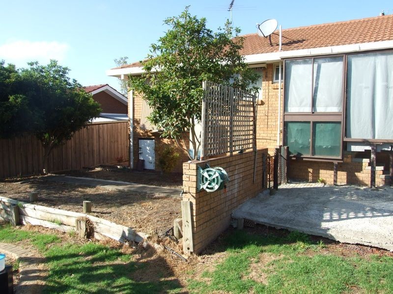 15 Thwaites Road, Pakenham VIC 3810