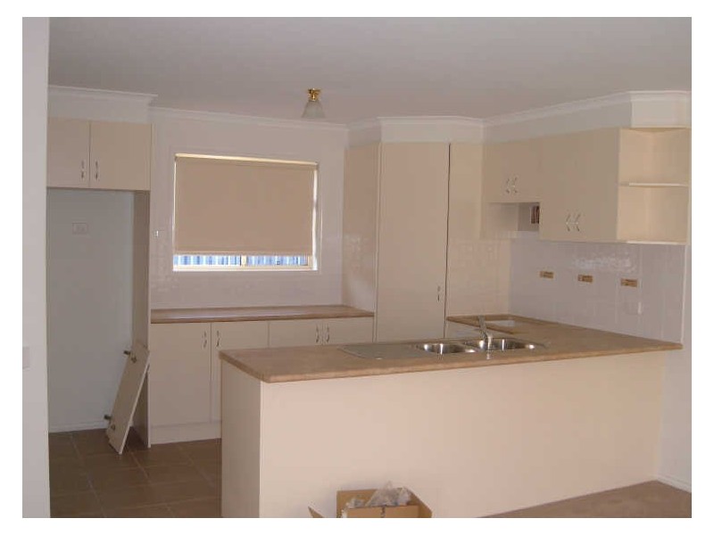 17 Scarlet Crescent, Pakenham VIC 3810