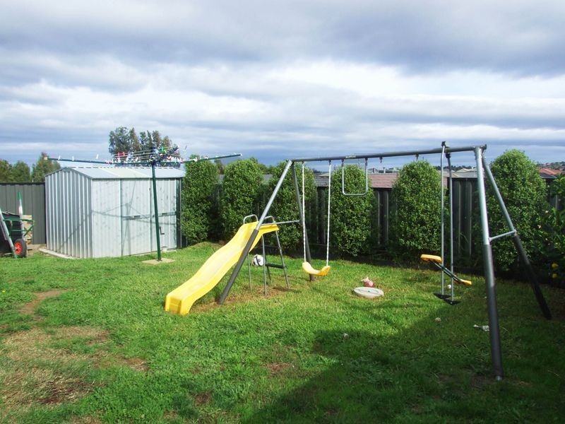 52 Lucerne Circuit, Pakenham VIC 3810