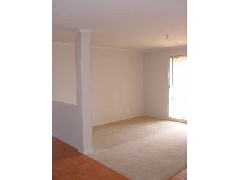 2 Ashwood Grove, Pakenham VIC 3810