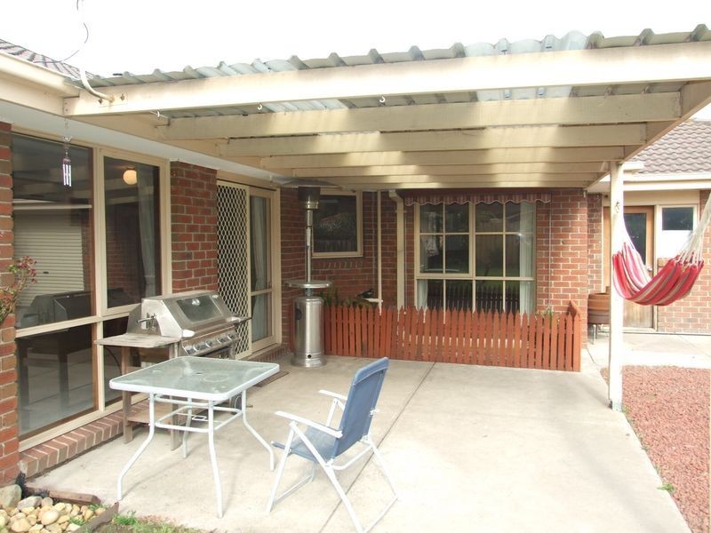 3 Jan Maree Court, Pakenham VIC 3810