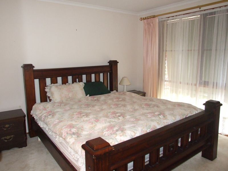 3 Jan Maree Court, Pakenham VIC 3810