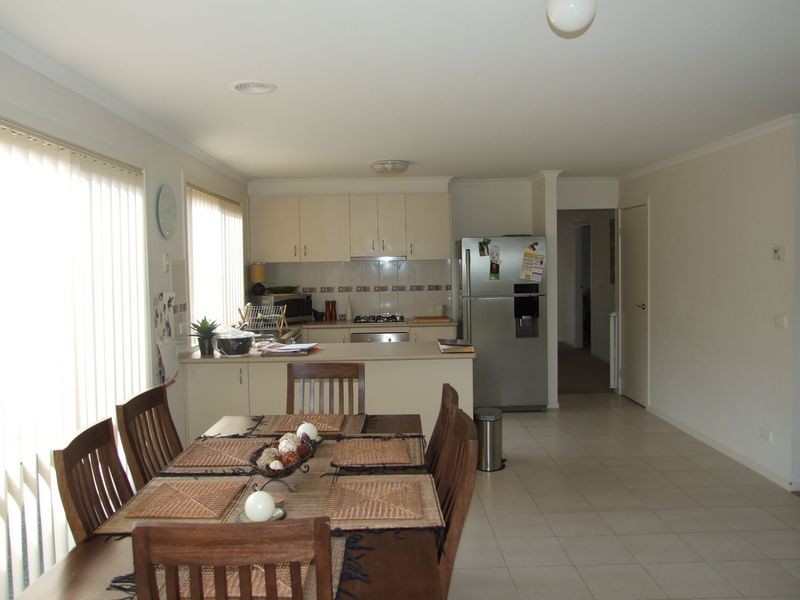 49 Pommel Street, Pakenham VIC 3810